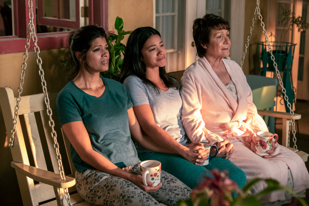 Illustration for article titled Jane The Virgin’s finale brings all the joy and warmth that defines the series